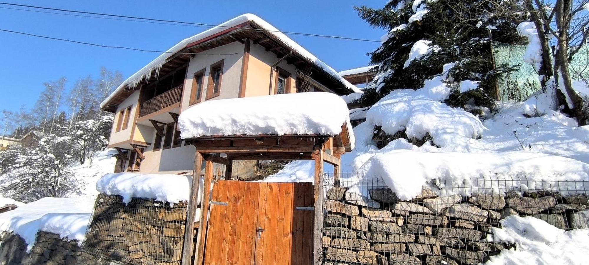 Chepelare Holiday Guest House Exterior photo